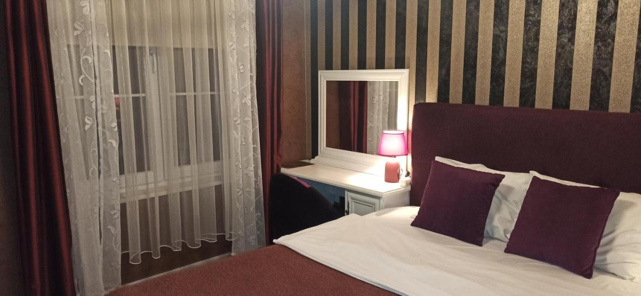 Apartmani President IV Banja Luka Esterno foto